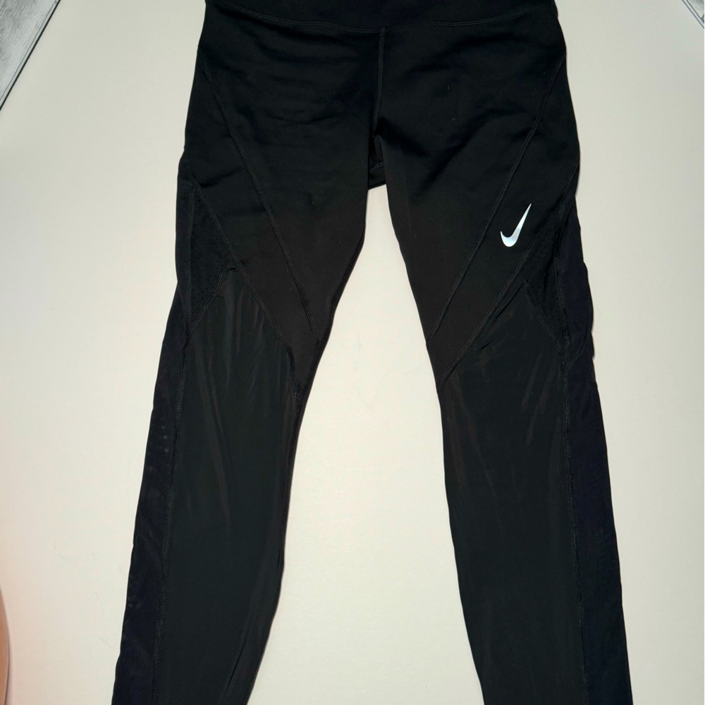 Nike Epic Lux running tight